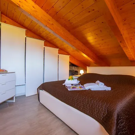 Apartamento Como Lake Modern Apartament Ulivi *
