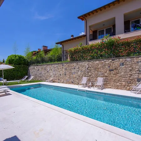 Como Lake Modern Apartament Ulivi Mezzegra